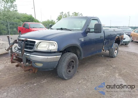 2002 Ford F-150 Xl/Xlt z USA, uszkodzony, nr VIN 2FTRF18W02CA21091